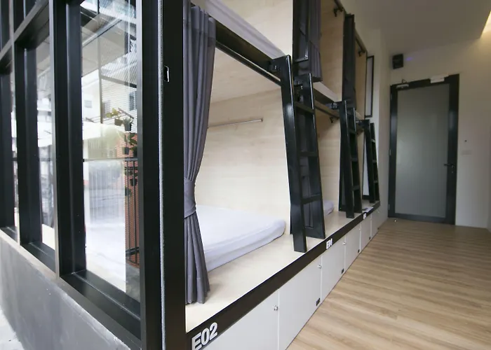 Hostel Lamurr Sukhumvit 41