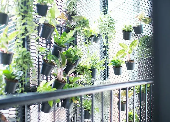 Lamurr Sukhumvit 41 Hostel