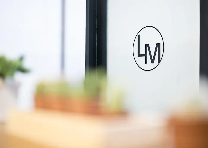 Hostel Lamurr Sukhumvit 41 *